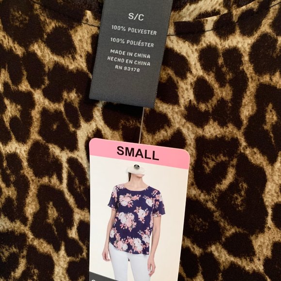 Chelsea & Theodore blouse - Picture 8 of 10